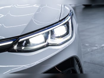 Used Volkswagen Golf 2024 for sale - 76867882: Photo