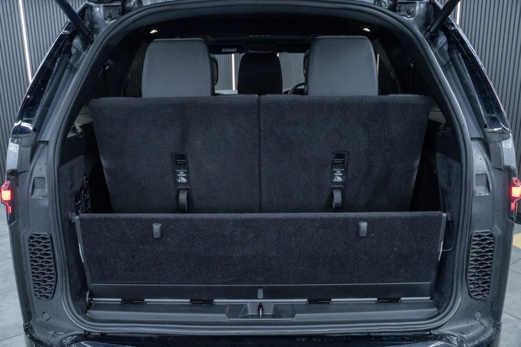 Used Land Rover Discovery 2021 for sale - 76235886: Photo 40