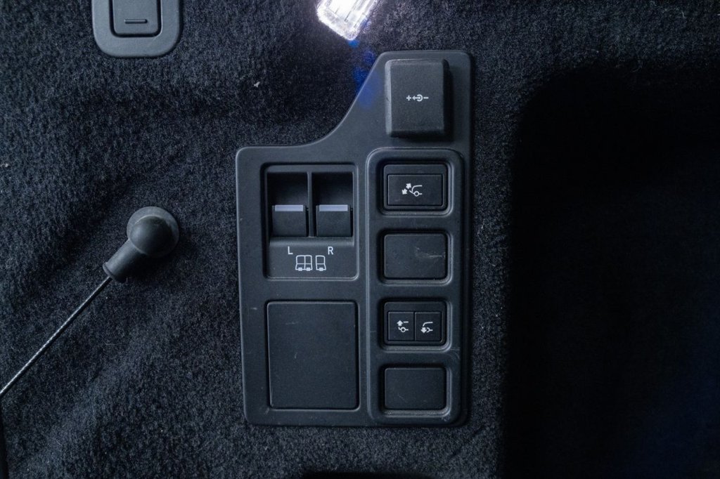 Used Land Rover Discovery 2021 for sale - 76235886: Photo 42