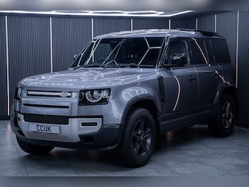 Used Land Rover Defender 2023 for sale - 78631835: Photo
