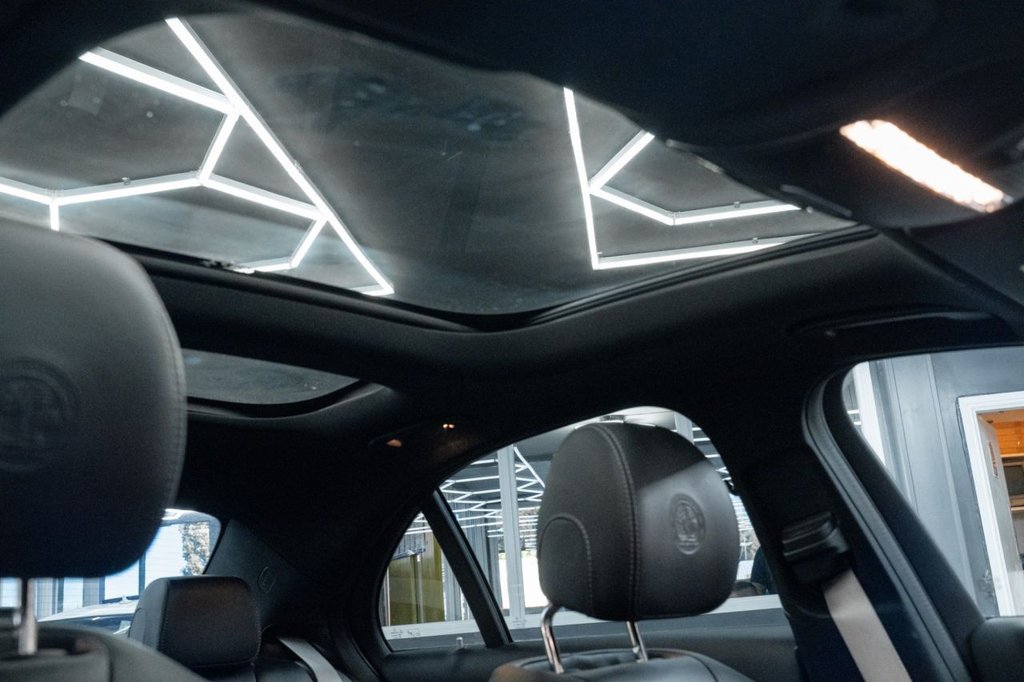 Used Mercedes-Benz E Class 2023 for sale - 76535610: Photo 45