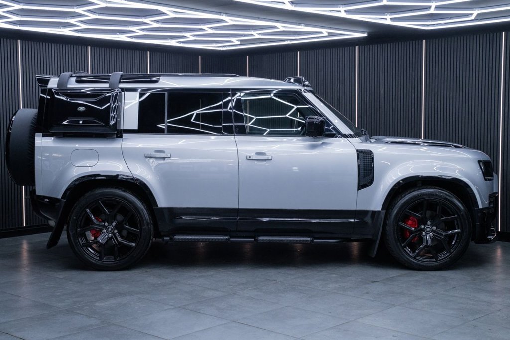 Used Land Rover Defender 2021 for sale - 77547109: Photo 12