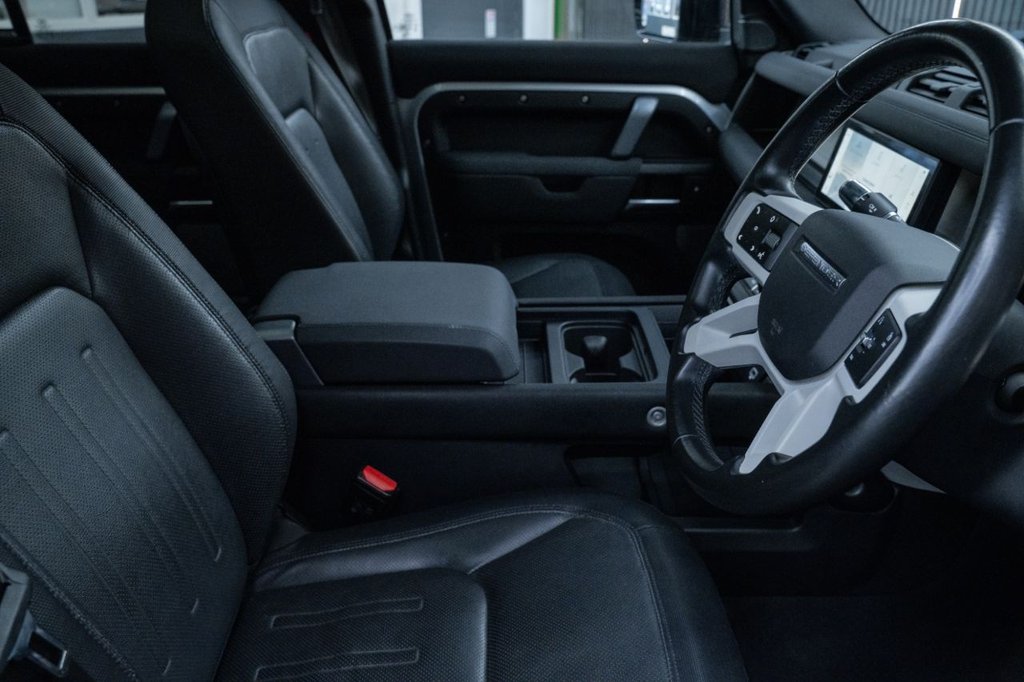Used Land Rover Defender 2021 for sale - 77547109: Photo 16