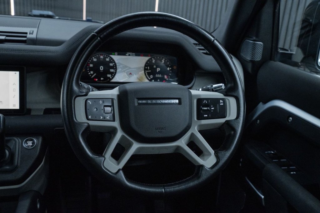 Used Land Rover Defender 2021 for sale - 77547109: Photo 22