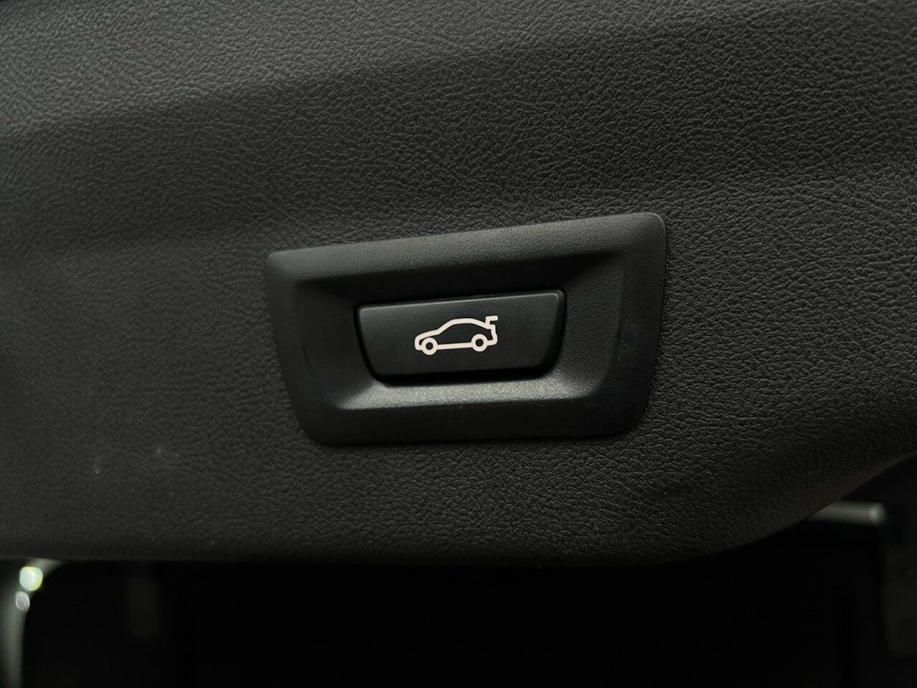 Used BMW 6 Series 2018 for sale - 76454035: Photo 29