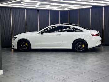 Used Mercedes-Benz E Class 2017 for sale - 79371075: Photo