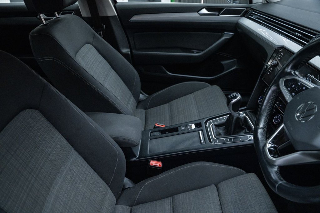 Used Volkswagen Passat 2021 for sale - 76367460: Photo 14