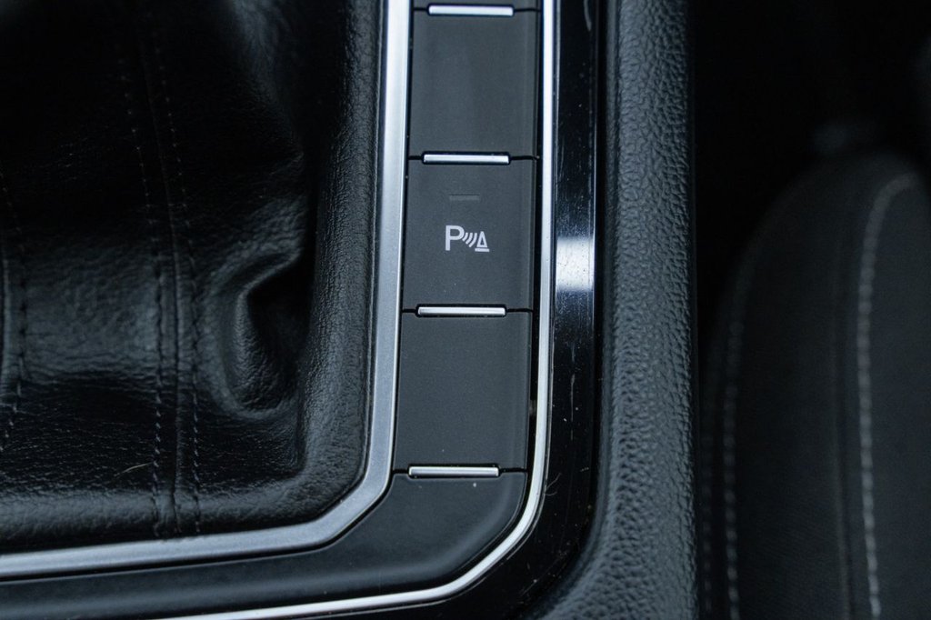 Used Volkswagen Passat 2021 for sale - 76367460: Photo 22