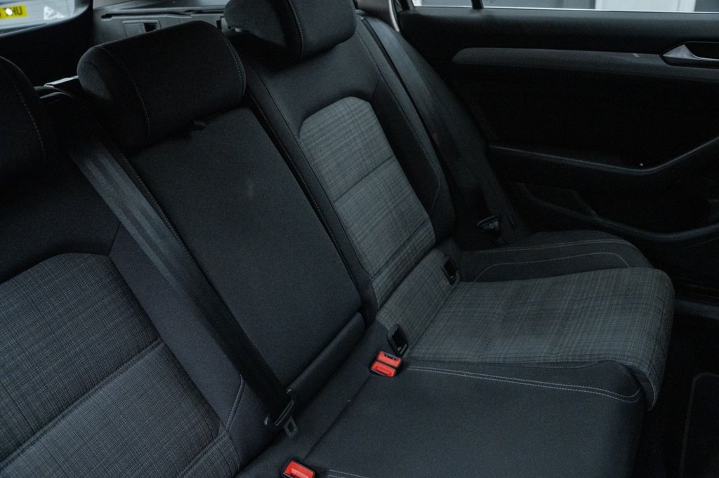 Used Volkswagen Passat 2021 for sale - 76367460: Photo 35