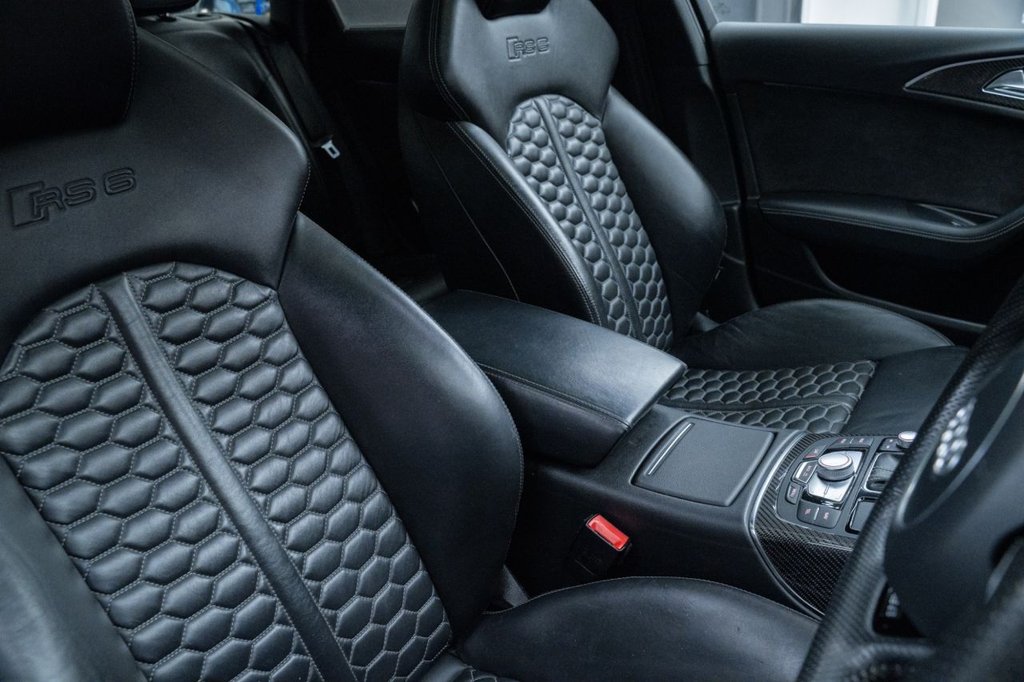 Used Audi RS6 2017 for sale - 77692548: Photo 15