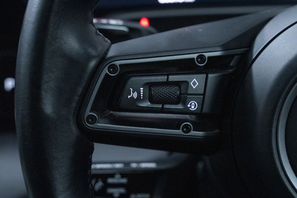 Used Porsche Taycan 2022 for sale - 77621599: Photo 22