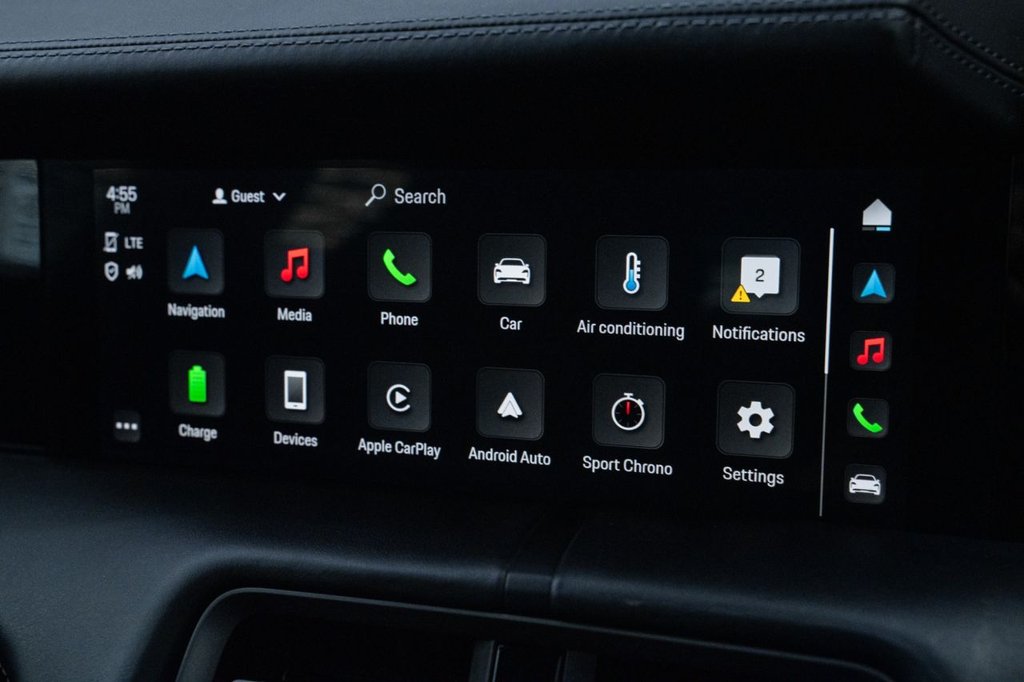 Used Porsche Taycan 2022 for sale - 77621599: Photo 25