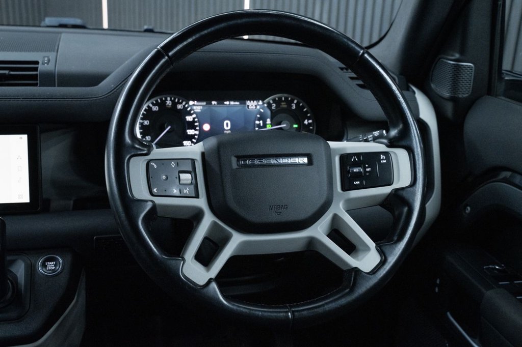 Used Land Rover Defender 2022 for sale - 77369947: Photo 20