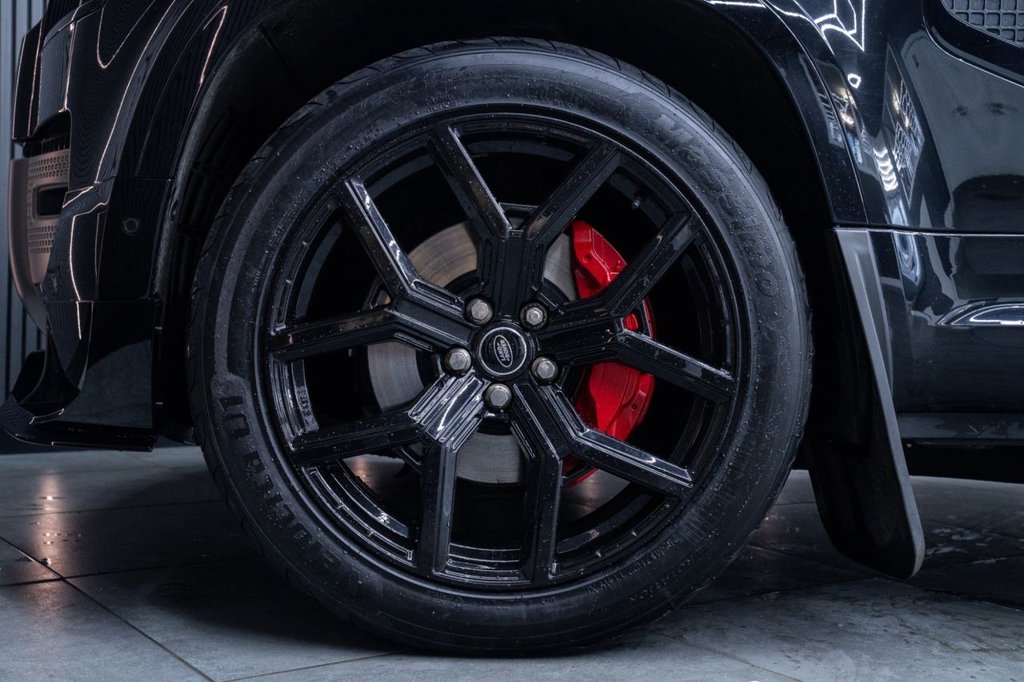 Used Land Rover Defender 2022 for sale - 77369947: Photo 5