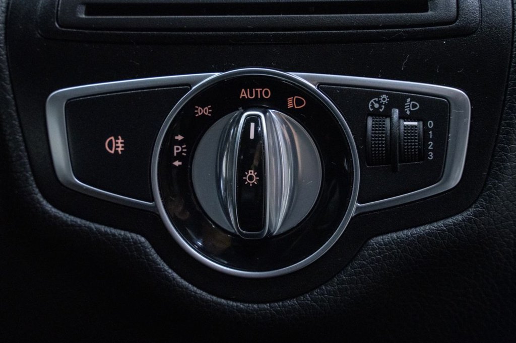 Used Mercedes-Benz C Class 2016 for sale - 76617475: Photo 17