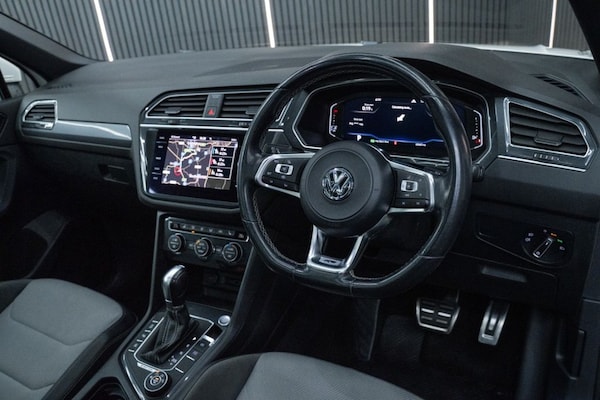 Used Volkswagen Tiguan 2019 for sale - 76147478: Photo 12