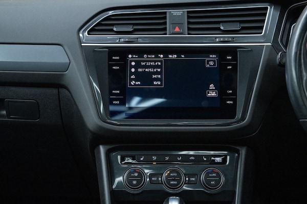 Used Volkswagen Tiguan 2019 for sale - 76147478: Photo 20