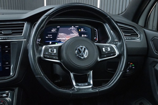 Used Volkswagen Tiguan 2019 for sale - 76147478: Photo 23