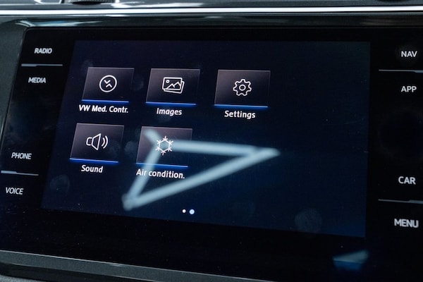 Used Volkswagen Tiguan 2019 for sale - 76147478: Photo 30
