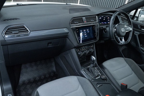 Used Volkswagen Tiguan 2019 for sale - 76147478: Photo 32