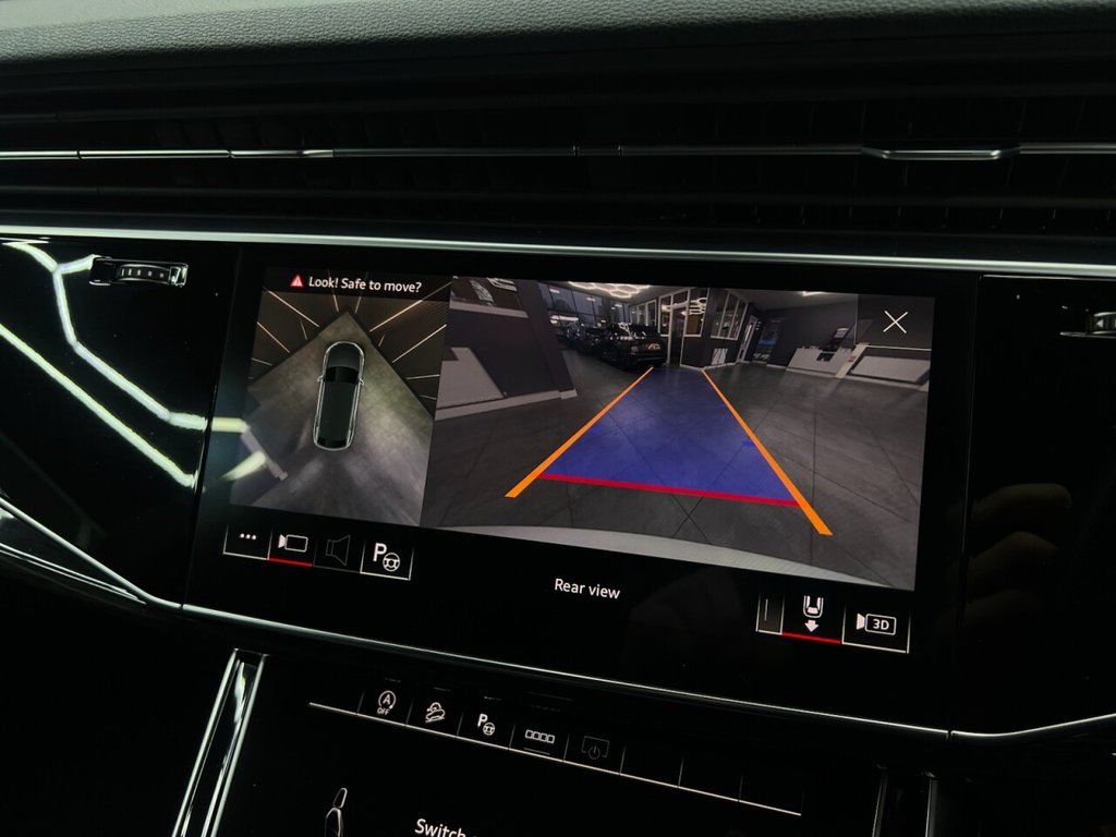 Used Audi Q8 2022 for sale - 77302703: Photo 17