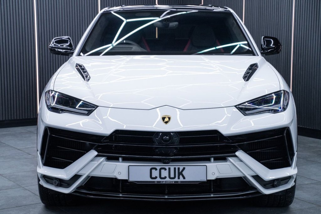 Used Lamborghini Urus 2025 for sale - 77464191: Photo 2