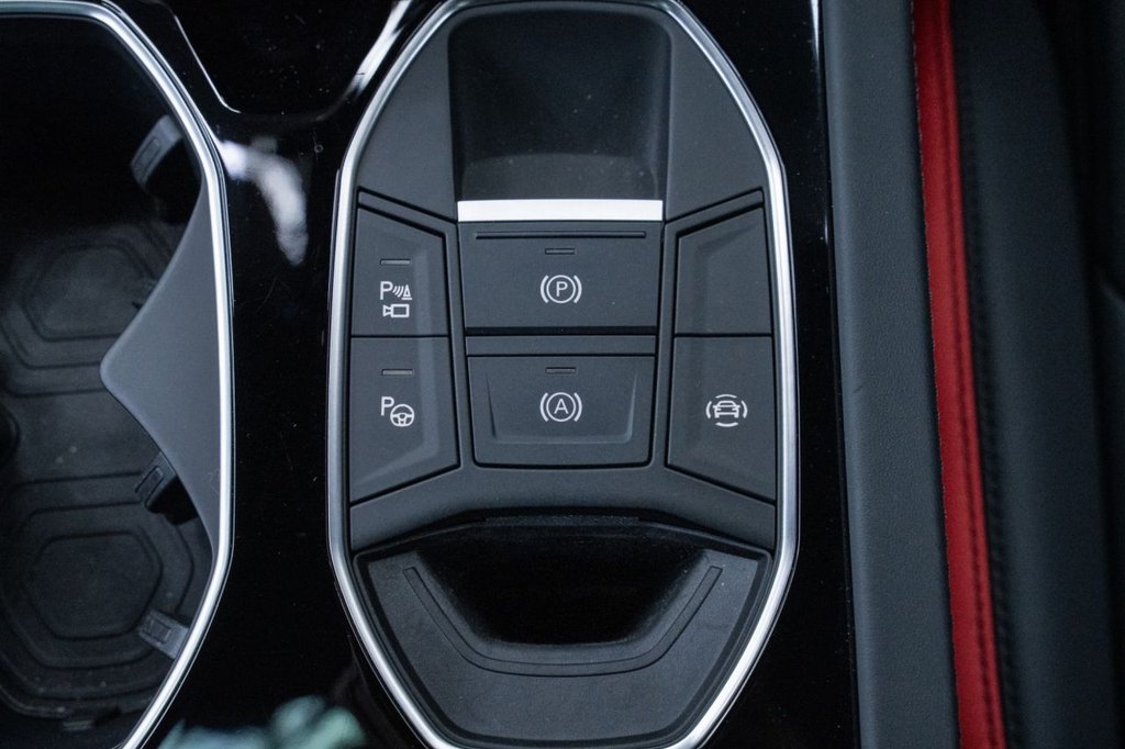 Used Lamborghini Urus 2025 for sale - 77464191: Photo 23