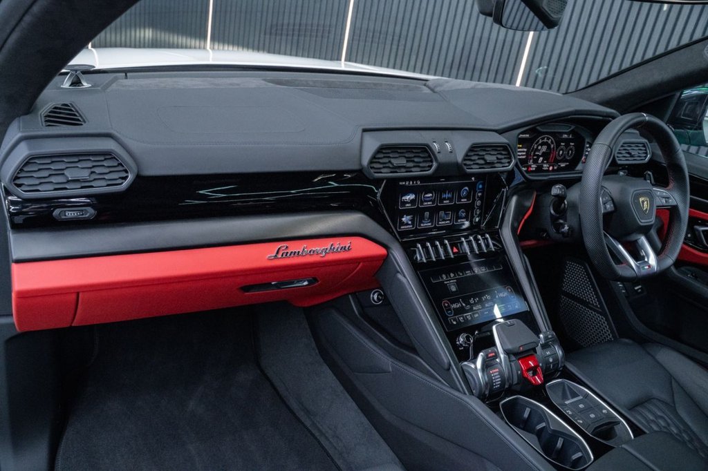 Used Lamborghini Urus 2025 for sale - 77464191: Photo 35