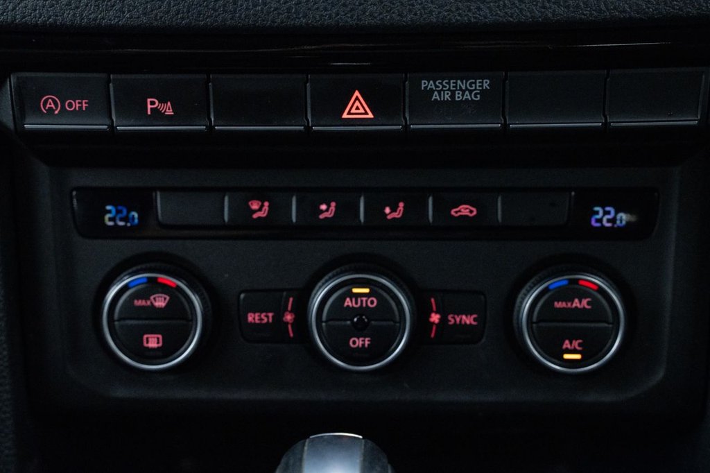 Used Volkswagen Amarok 2018 for sale - 78029908: Photo 20