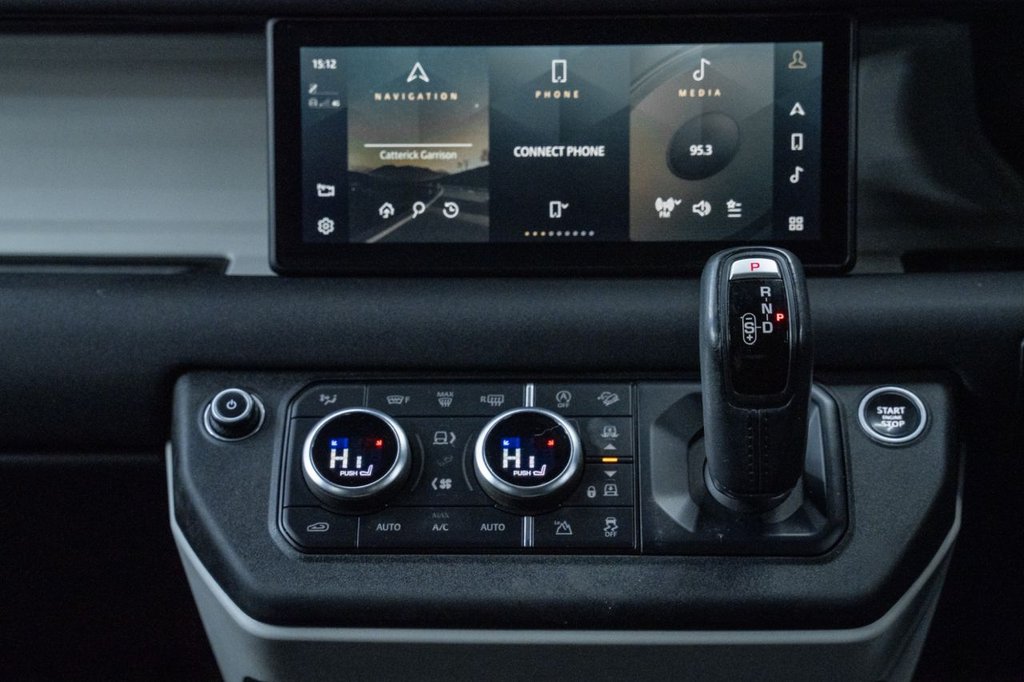 Used Land Rover Defender 2020 for sale - 77451911: Photo 16