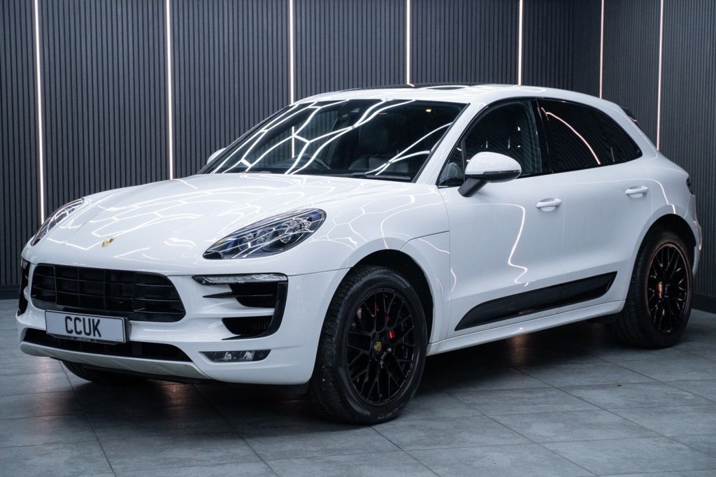 Used Porsche Macan 2016 for sale - 76203530: Photo 3