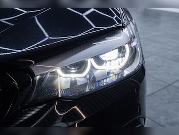 Used BMW 5 Series 2017 for sale - 77327945: Photo