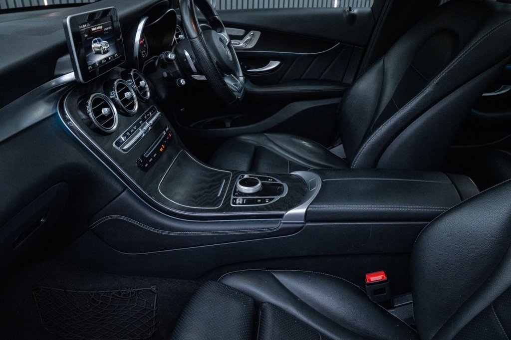 Used Mercedes-Benz GLC 2018 for sale - 77188541: Photo 32