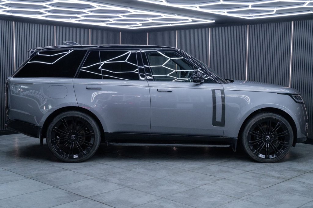 Used Land Rover Range Rover 2022 for sale - 78199937: Photo 11