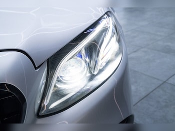 Used Mercedes-Benz E Class 2018 for sale - 77655345: Photo