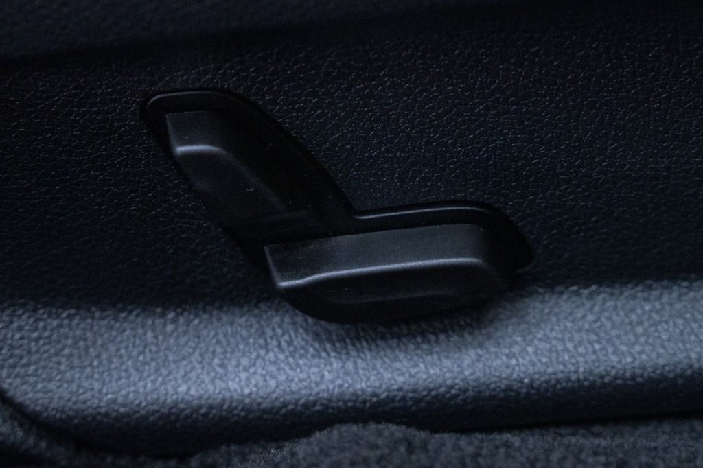 Used Mercedes-Benz C Class 2019 for sale - 77805894: Photo 17