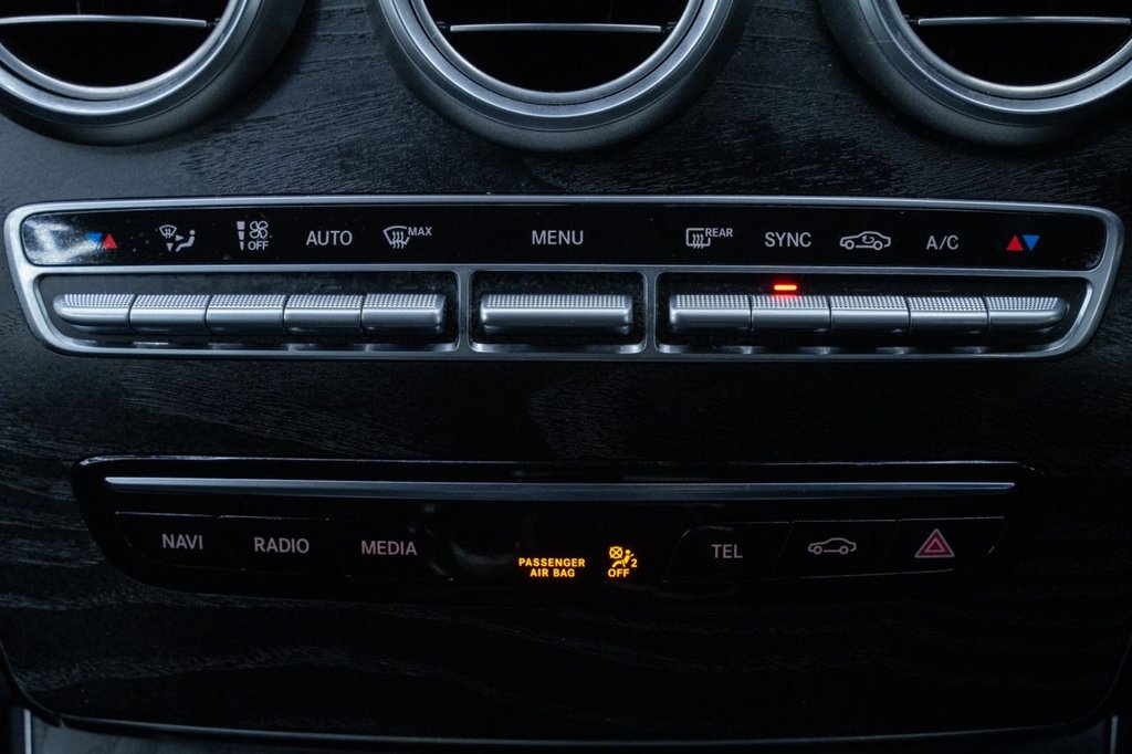 Used Mercedes-Benz C Class 2019 for sale - 77805894: Photo 19