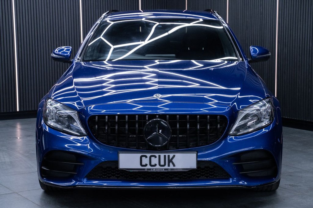 Used Mercedes-Benz C Class 2019 for sale - 77805894: Photo 2