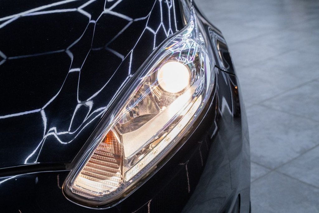 Used Ford Fiesta 2016 for sale - 77849776: Photo 2