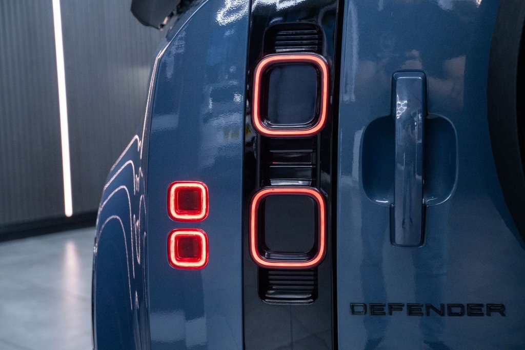 Used Land Rover Defender 2025 for sale - 76985726: Photo 15