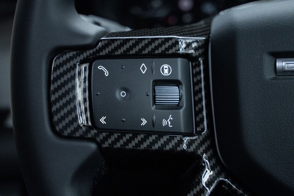 Used Land Rover Defender 2025 for sale - 76985726: Photo 28