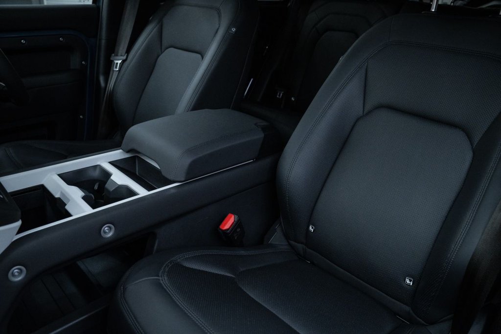 Used Land Rover Defender 2025 for sale - 76985726: Photo 38