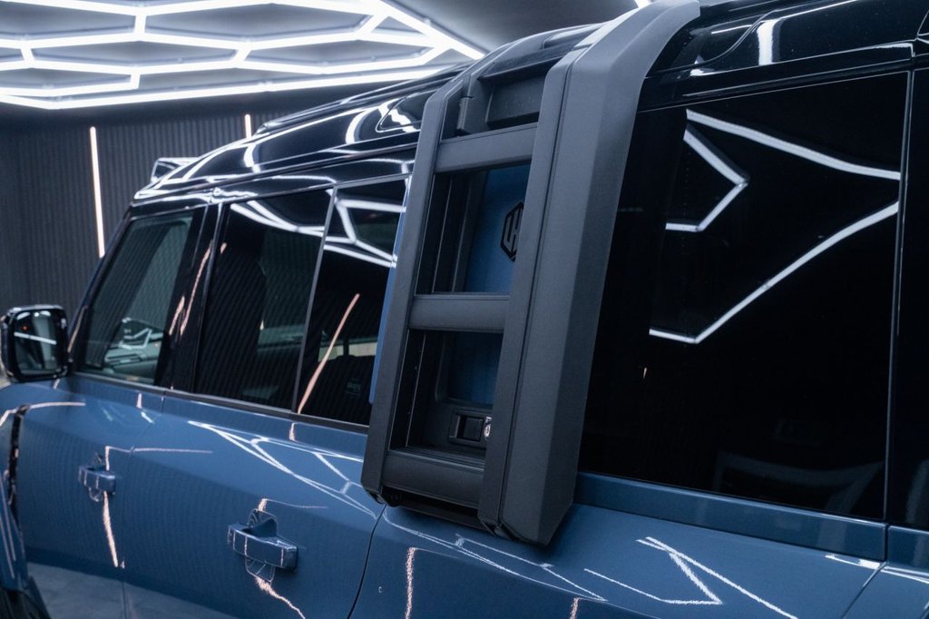 Used Land Rover Defender 2025 for sale - 76985726: Photo 7