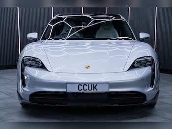 Used Porsche Taycan 2022 for sale - 78330895: Photo