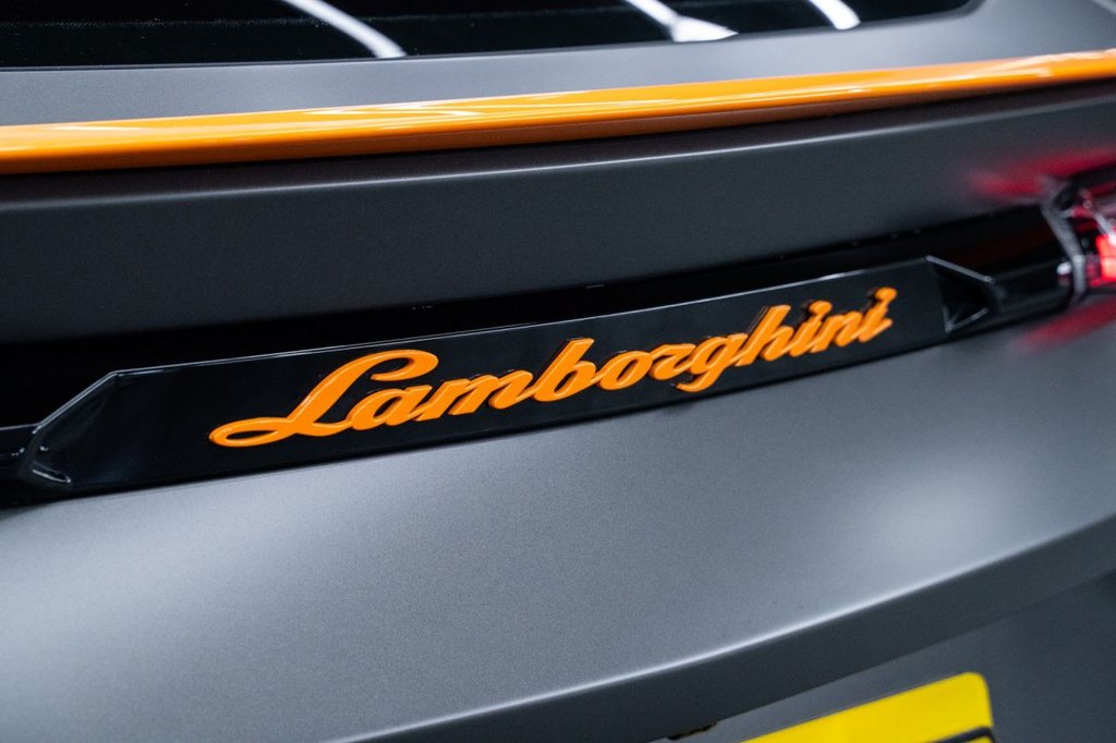 Used Lamborghini Urus 2022 for sale - 76345636: Photo 10