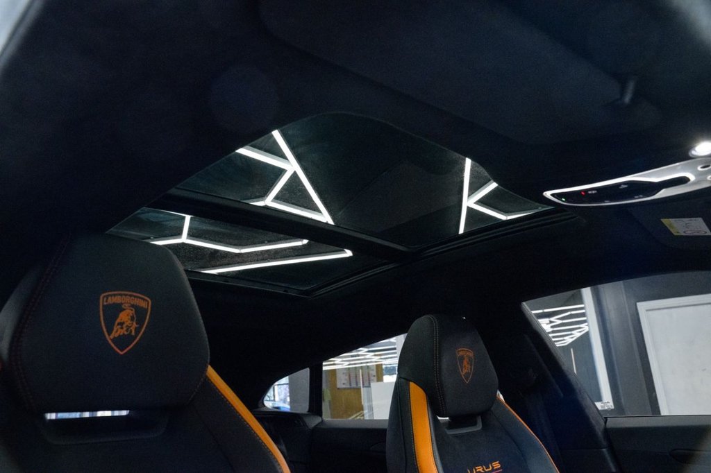 Used Lamborghini Urus 2022 for sale - 76345636: Photo 17
