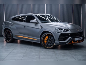 2022 (22) - 4.0T FSI V8 5dr Auto