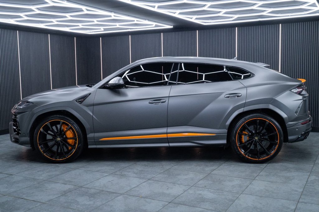 Used Lamborghini Urus 2022 for sale - 76345636: Photo 6