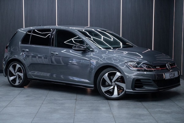 Used Volkswagen Golf 2018 for sale - 76147754: Photo 1