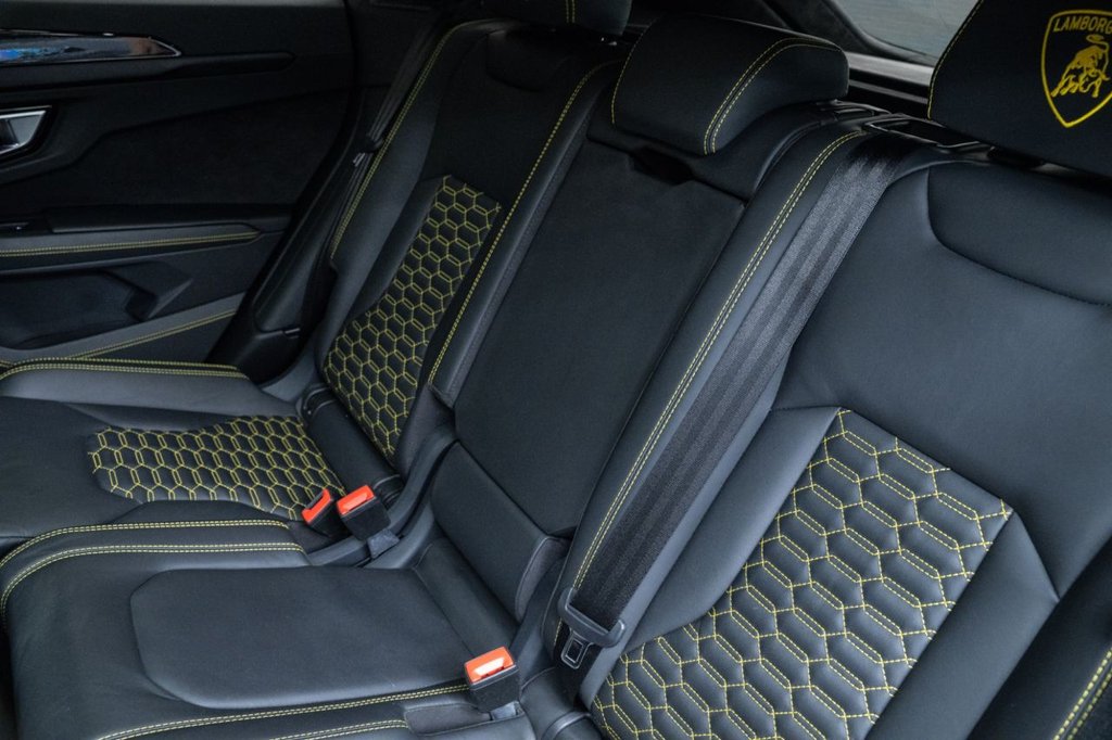 Used Lamborghini Urus 2022 for sale - 76132304: Photo 40